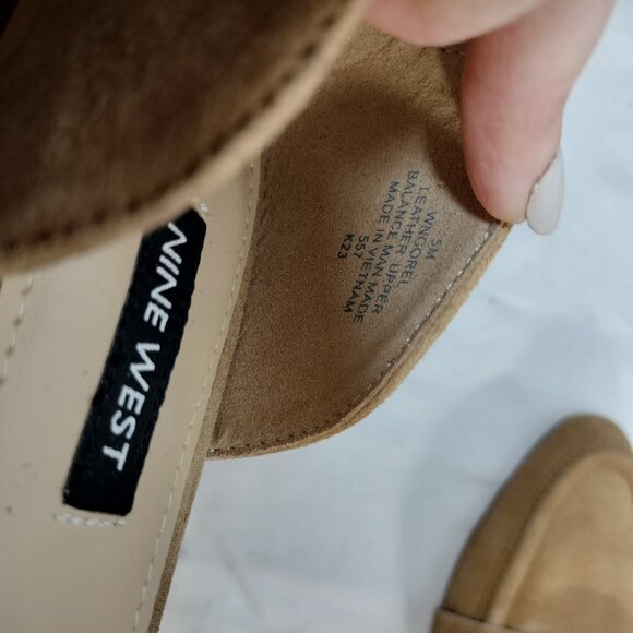 Nine West Women's Gorel Flat Leather Loafer - Picture 6 of 7